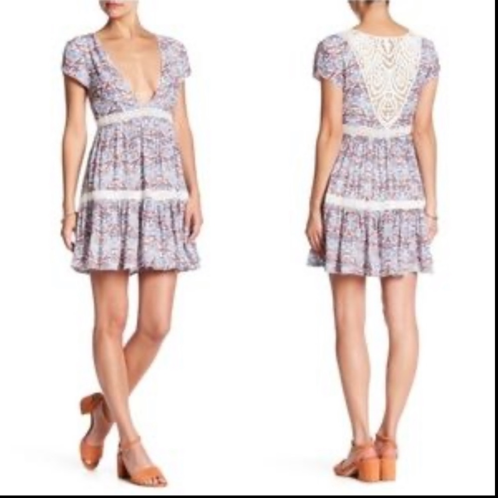Sea Gypsies short dress deep v-neck crochet back